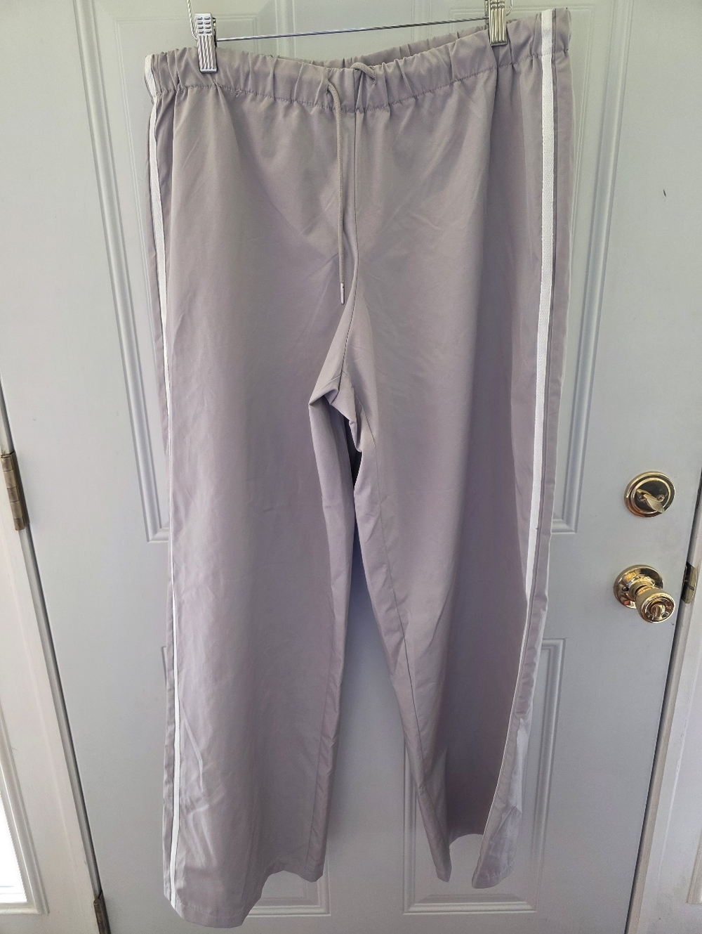 RSQ Light Gray Elastic Waist Track Pants Size XL - New With Tags